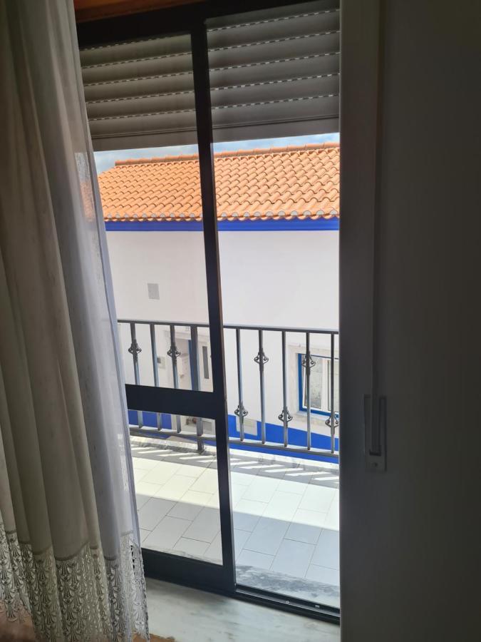 Gomes & Fortunato House Casais Brancos Экстерьер фото